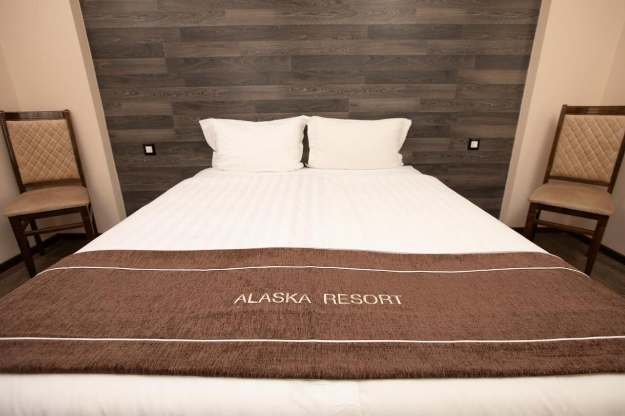 Alaska Resort 萨克德佐尔镇 外观 照片