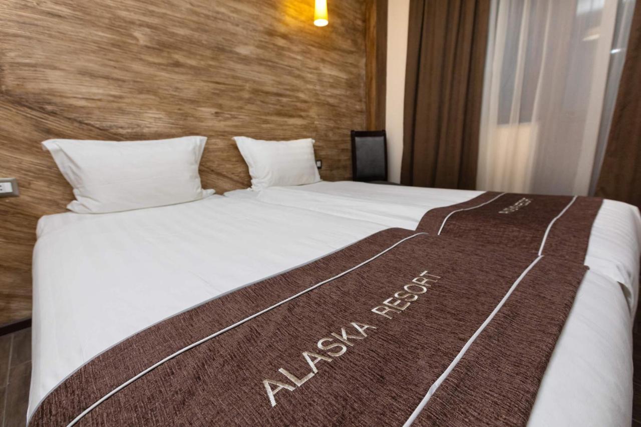 Alaska Resort 萨克德佐尔镇 外观 照片